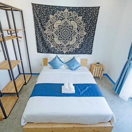 Santori Hoi An Homestay Extérieur photo