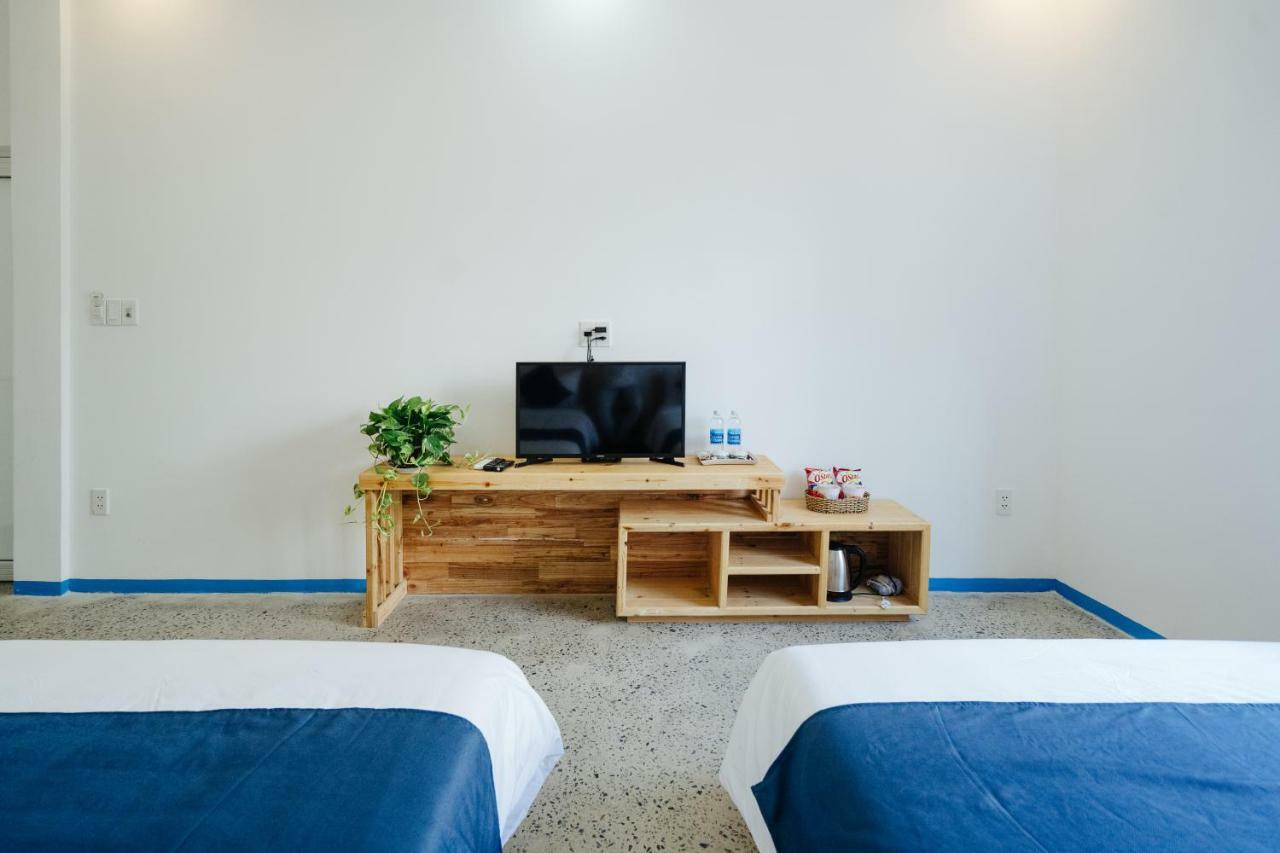 Santori Hoi An Homestay Extérieur photo